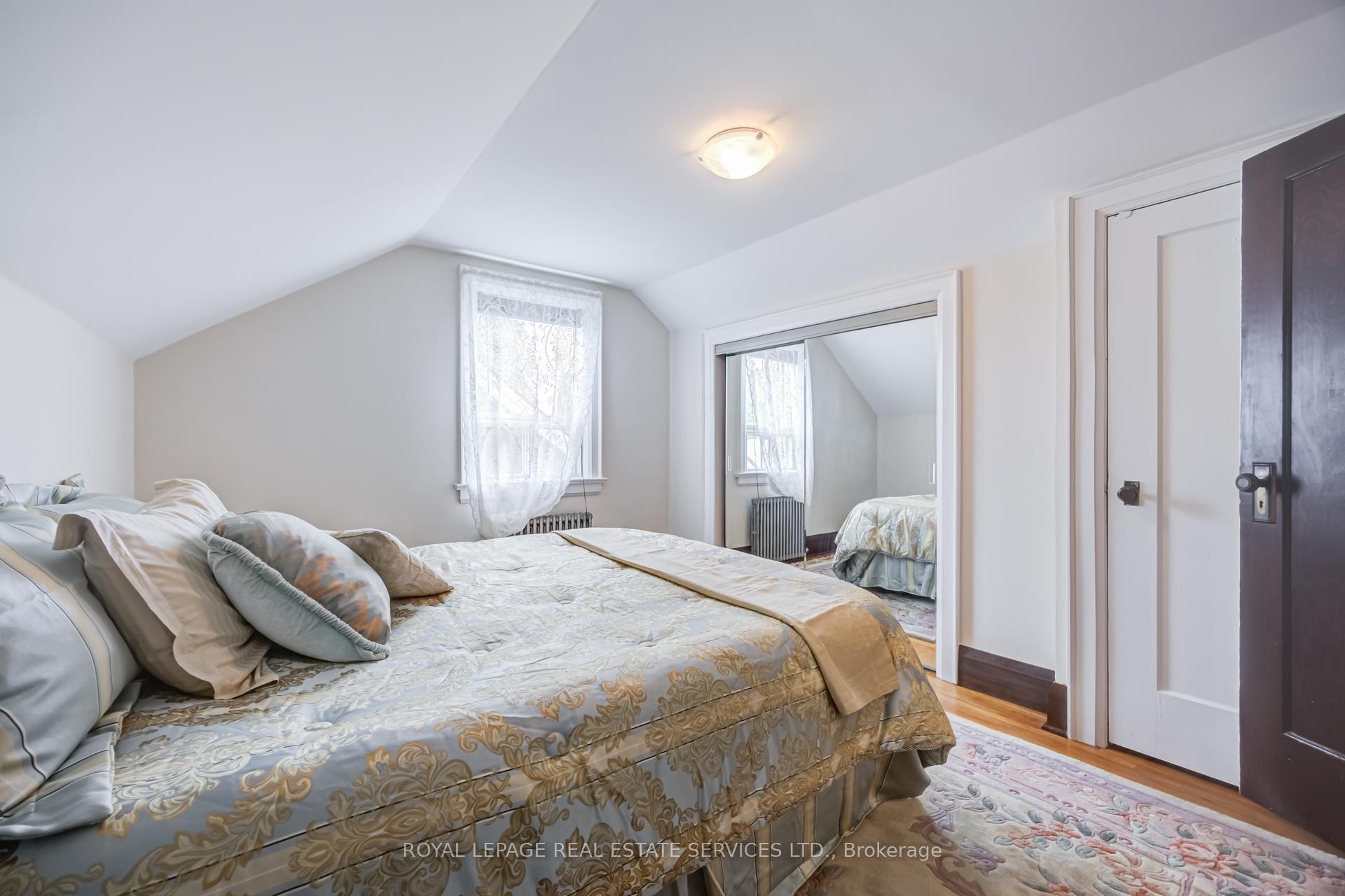 51 Halford Avenue, Toronto