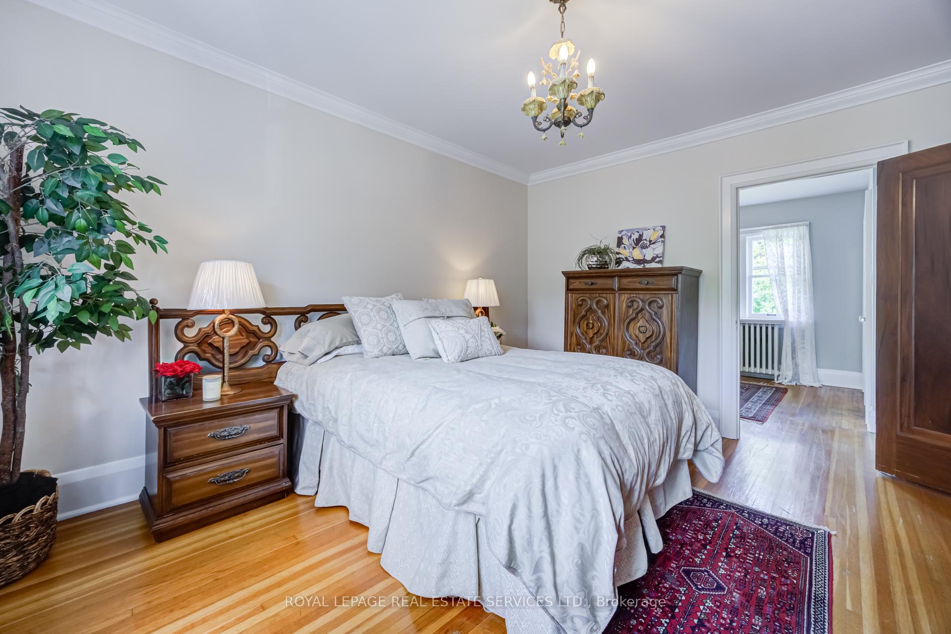 51 Halford Avenue, Toronto
