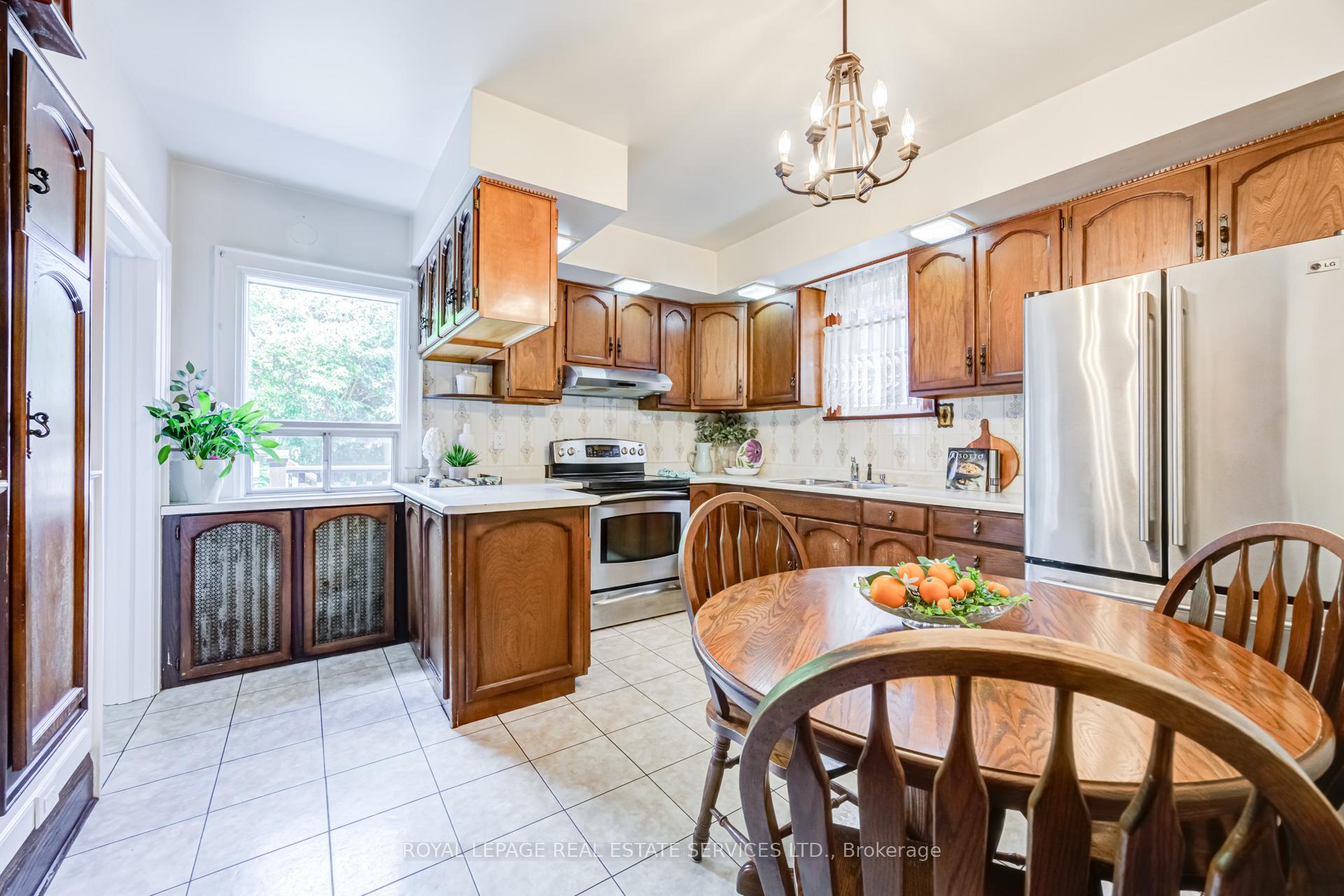 51 Halford Avenue, Toronto