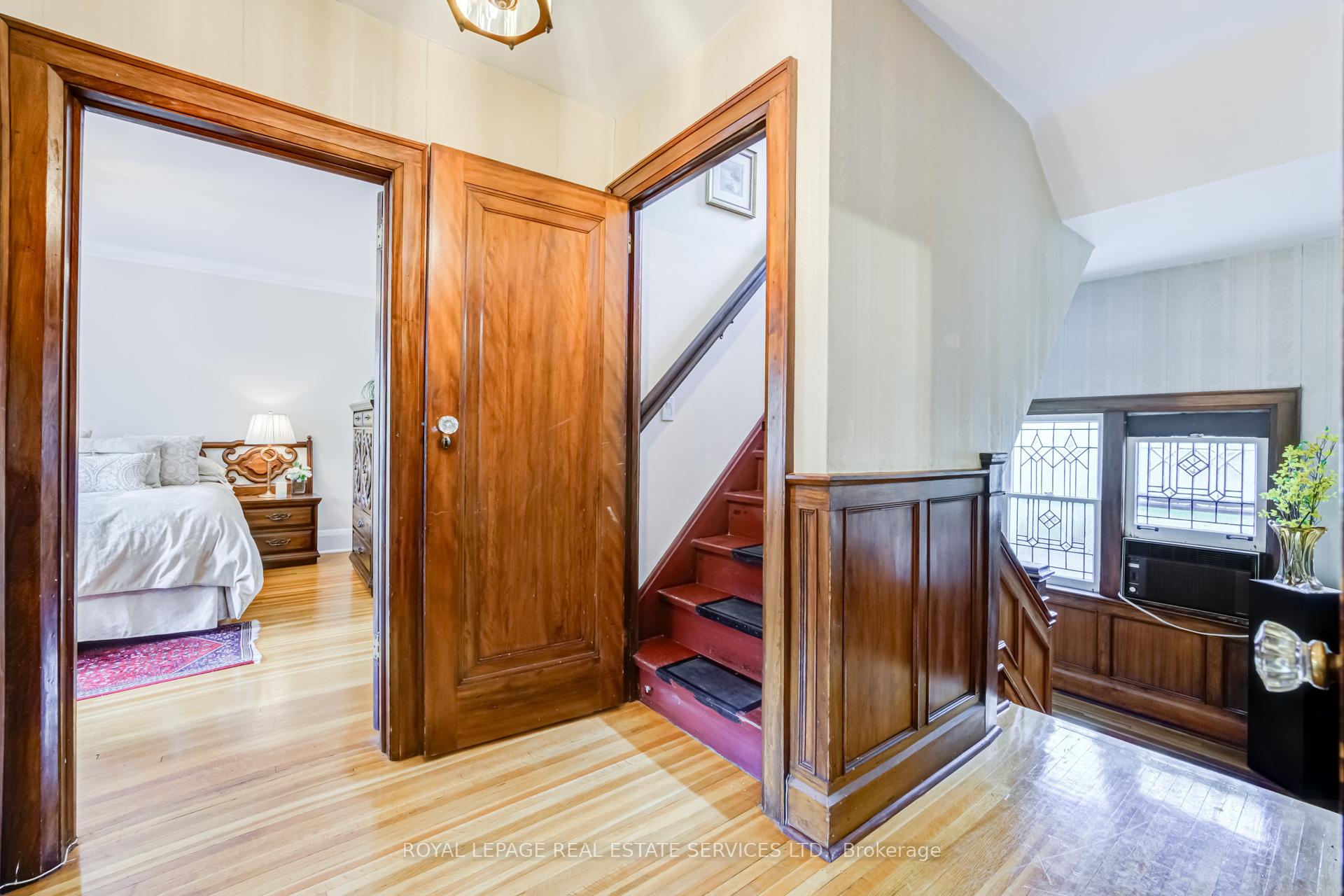 51 Halford Avenue, Toronto