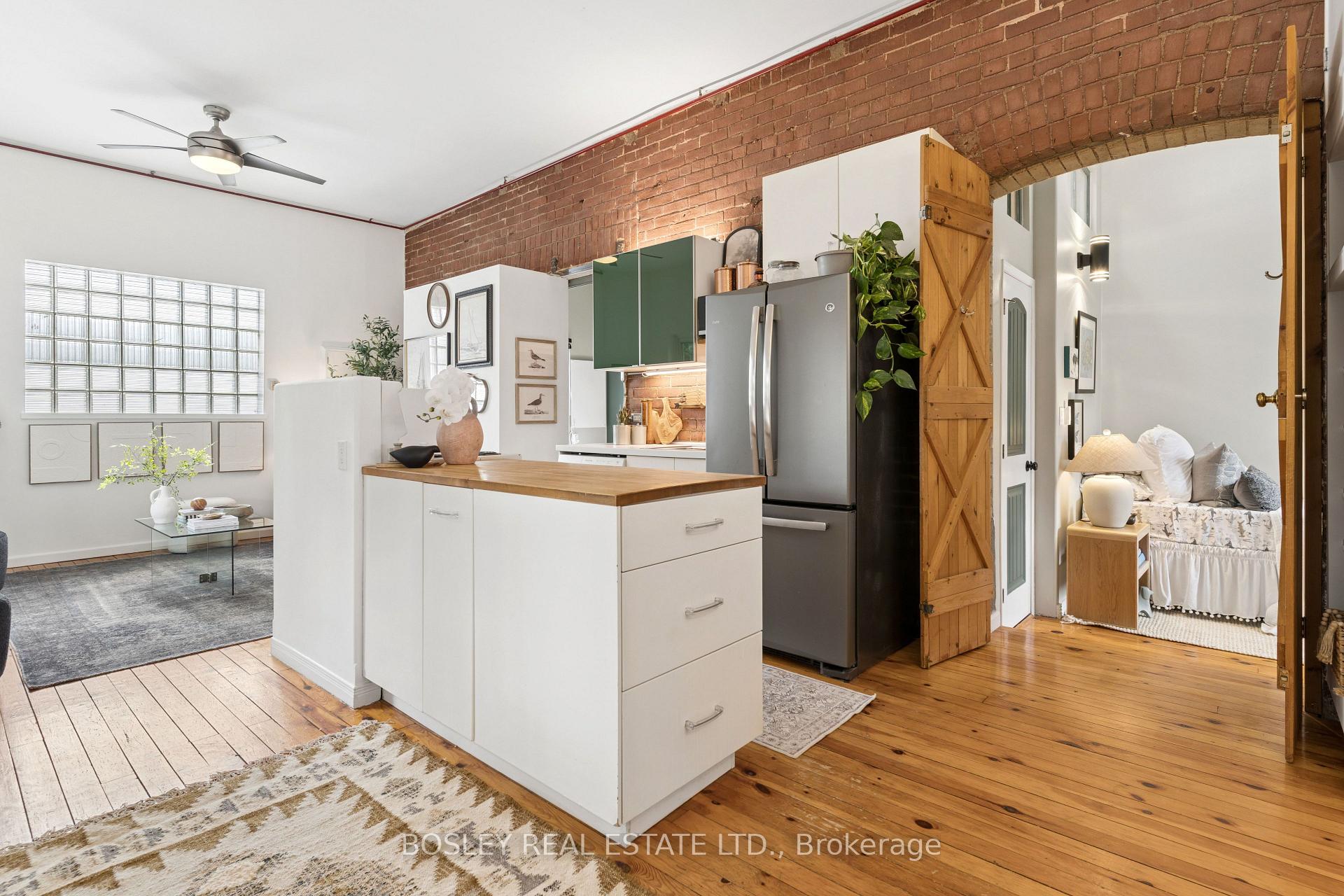 243 Macdonell Avenue 6, Toronto Unit: 6