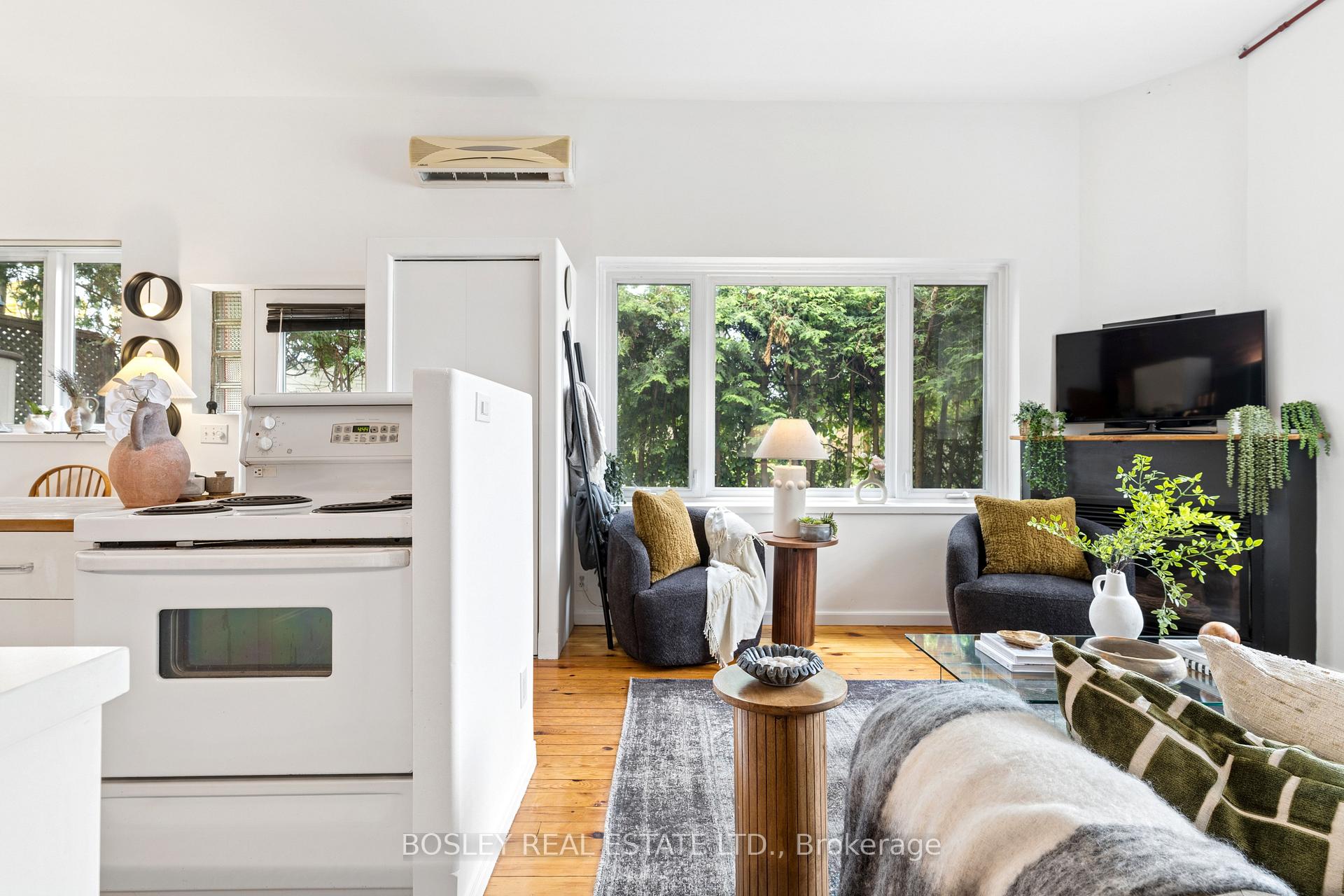 243 Macdonell Avenue 6, Toronto Unit: 6
