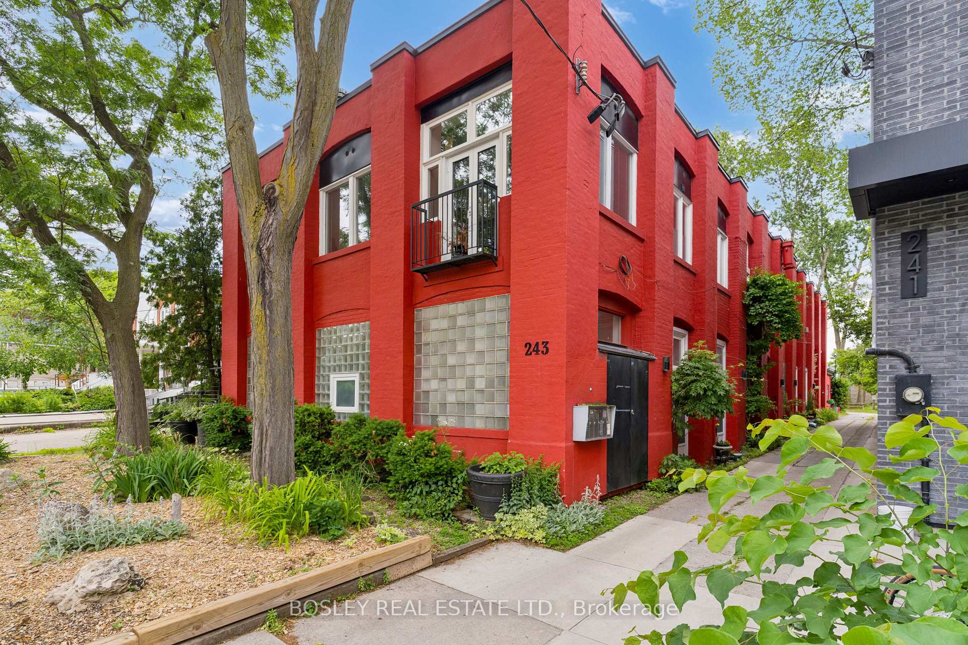 243 Macdonell Avenue 6, Toronto Unit: 6