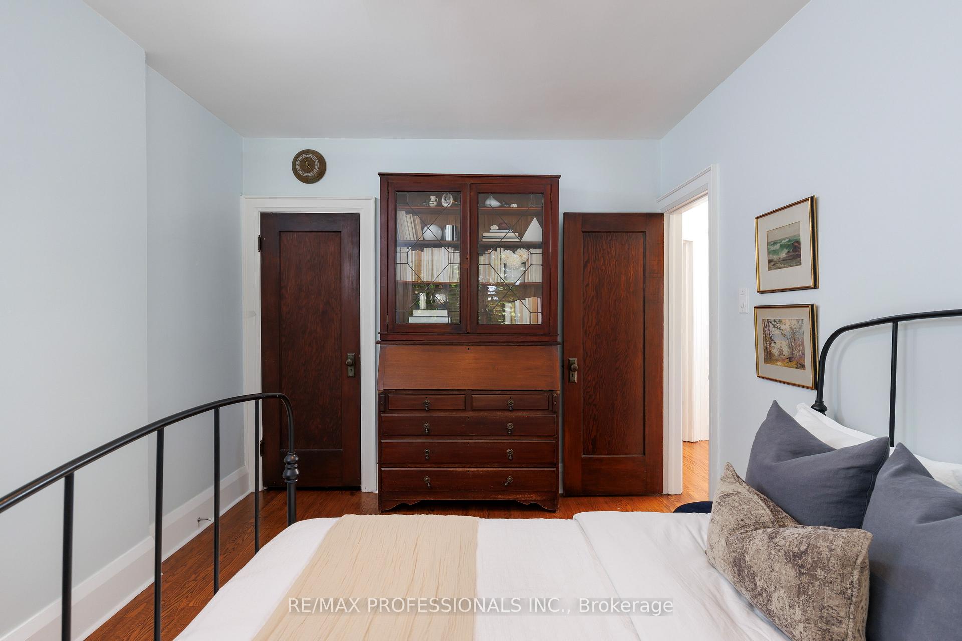 217 Humbercrest Boulevard, Toronto