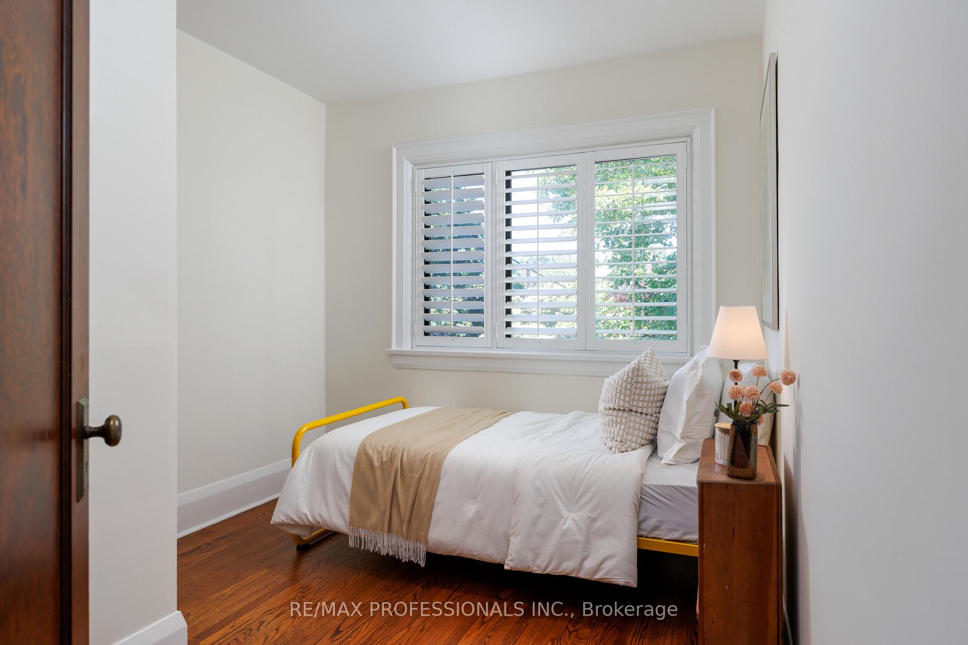 217 Humbercrest Boulevard, Toronto