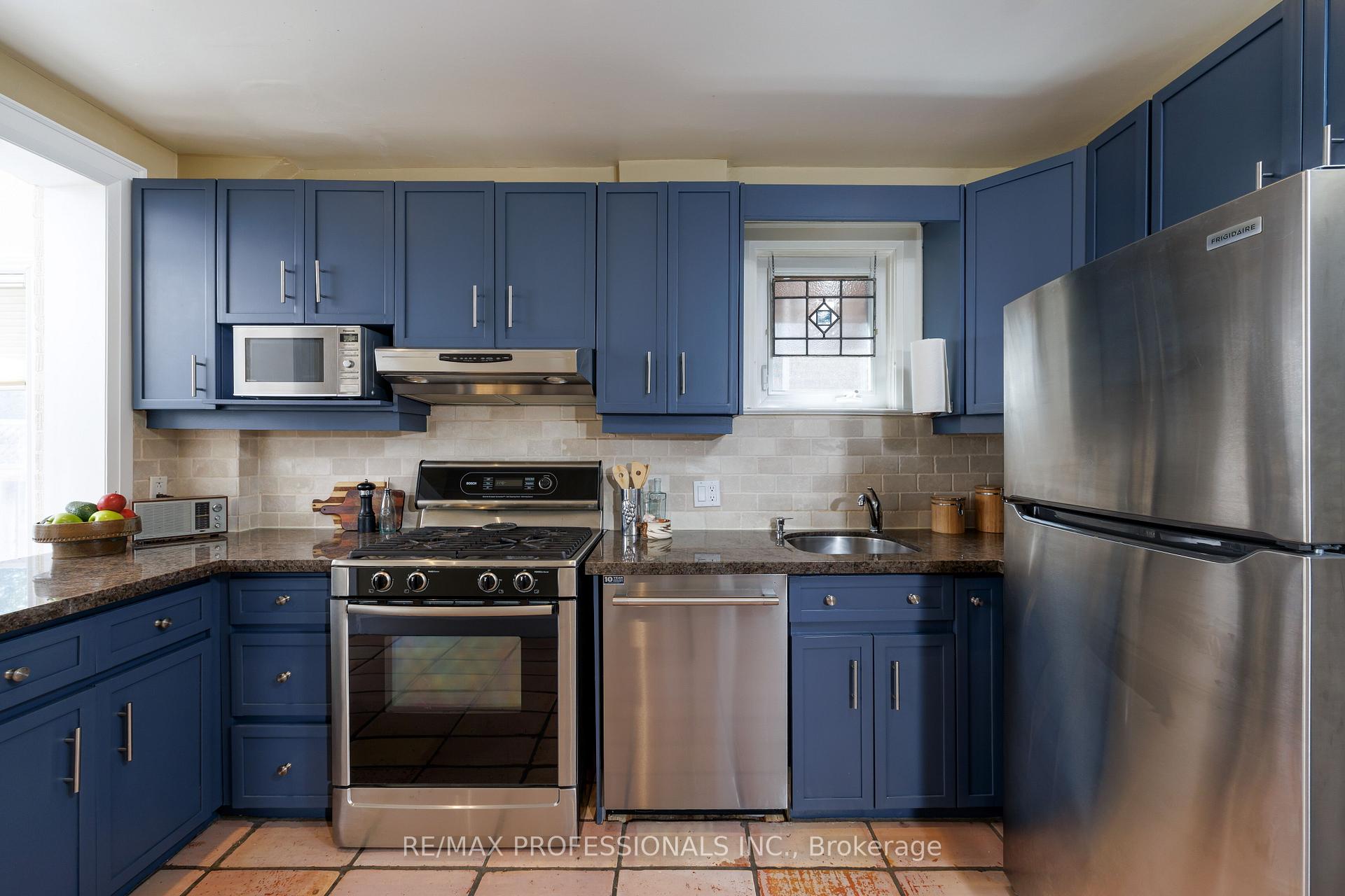 217 Humbercrest Boulevard, Toronto