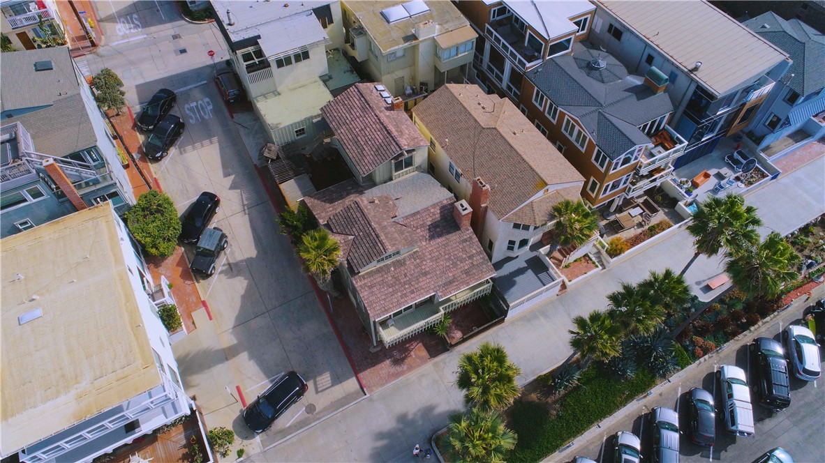 4117 The Strand Drive