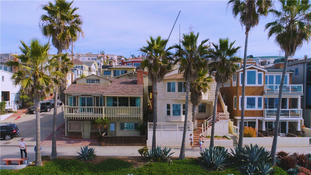 4117 The Strand Drive