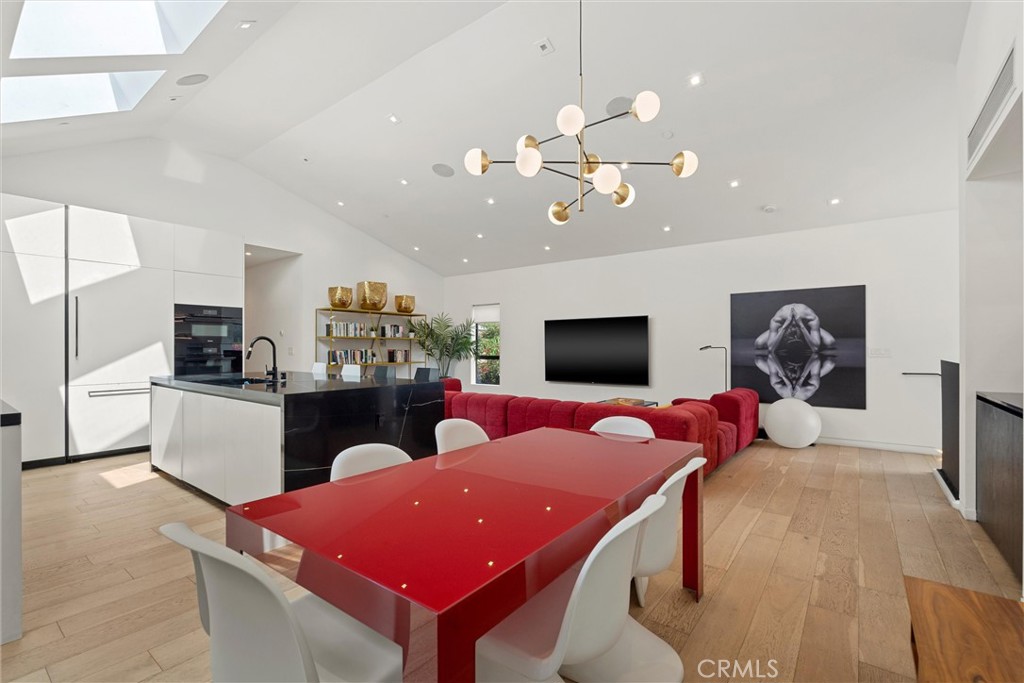 627 Sunset Avenue