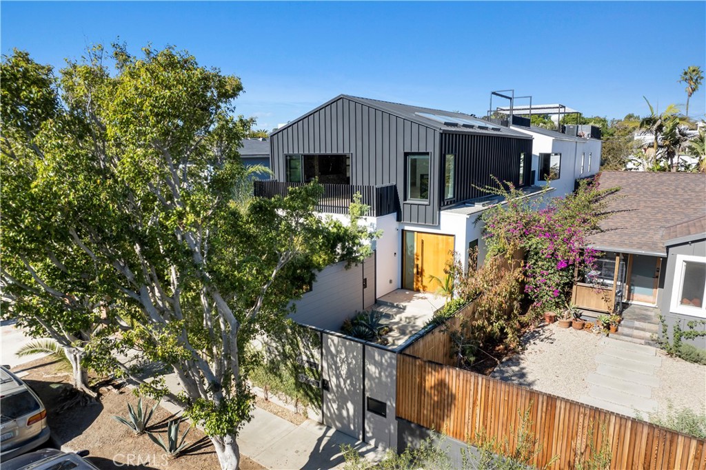 627 Sunset Avenue
