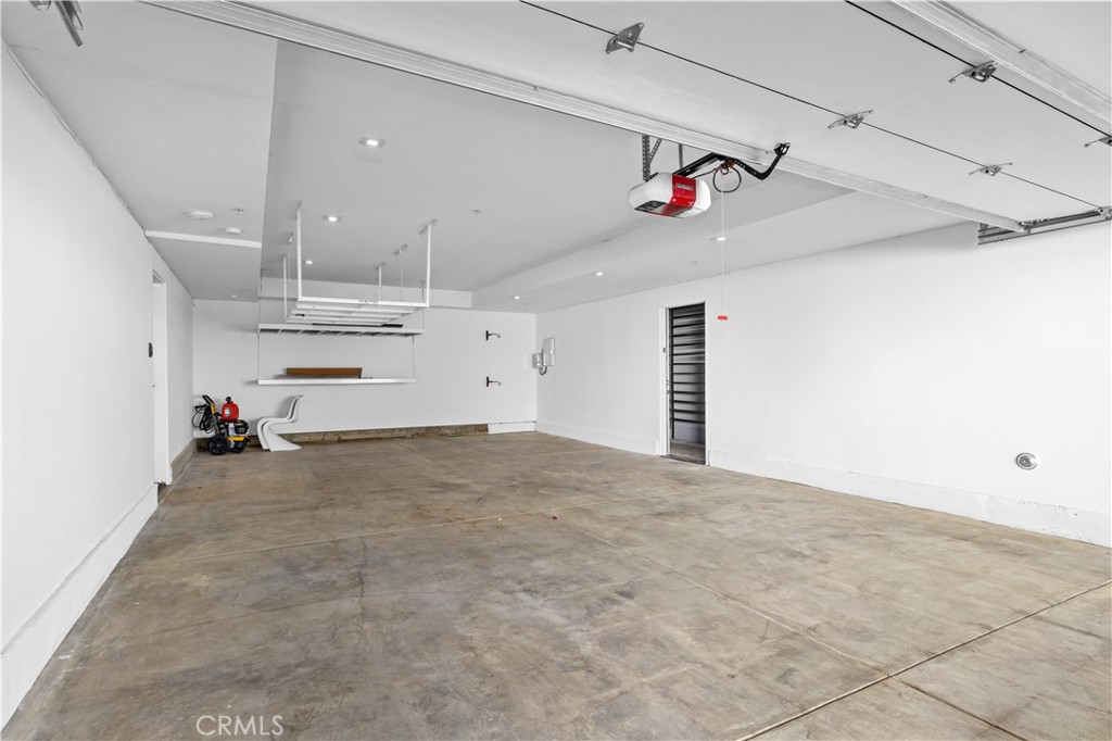 627 Sunset Avenue