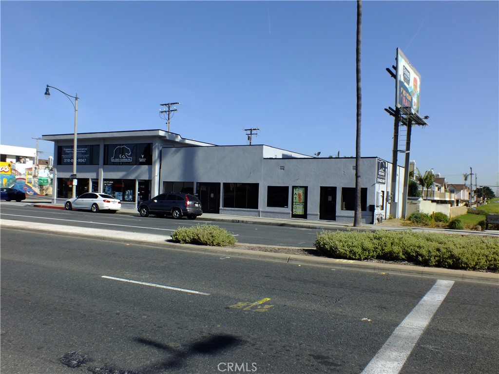 2501 Artesia Boulevard 2501