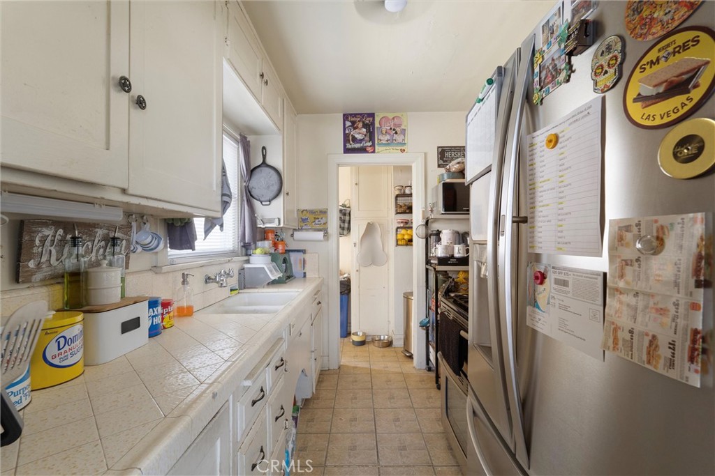 1222 E 57th Street