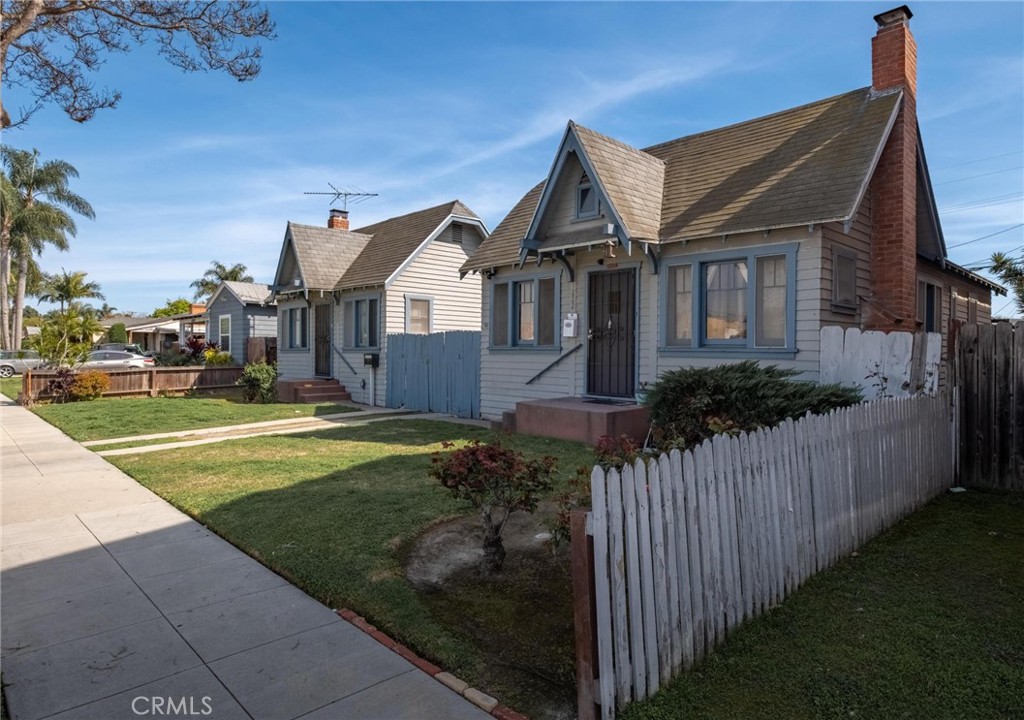 1222 E 57th Street