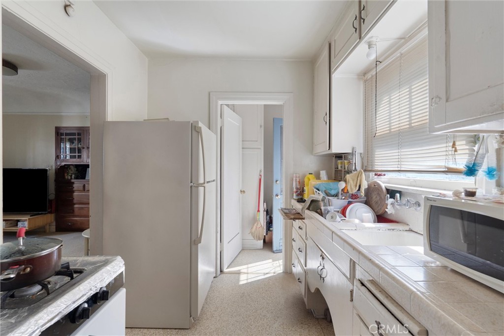 1222 E 57th Street