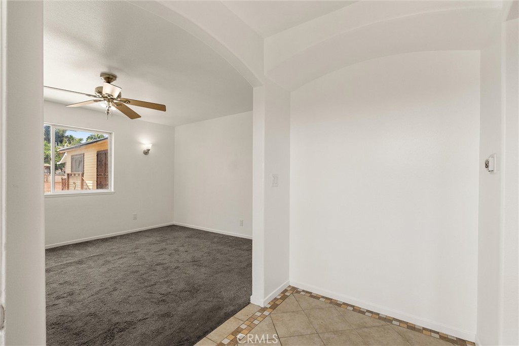 623 W 18th Street