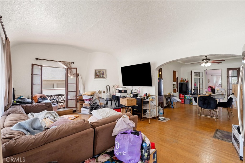 623 W 18th Street