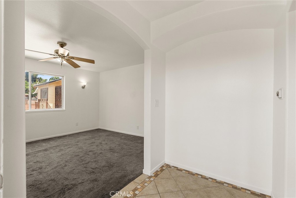 623 W 18th Street