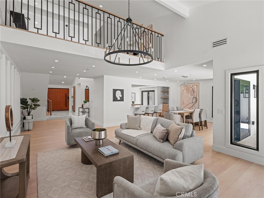 24 White Water Drive