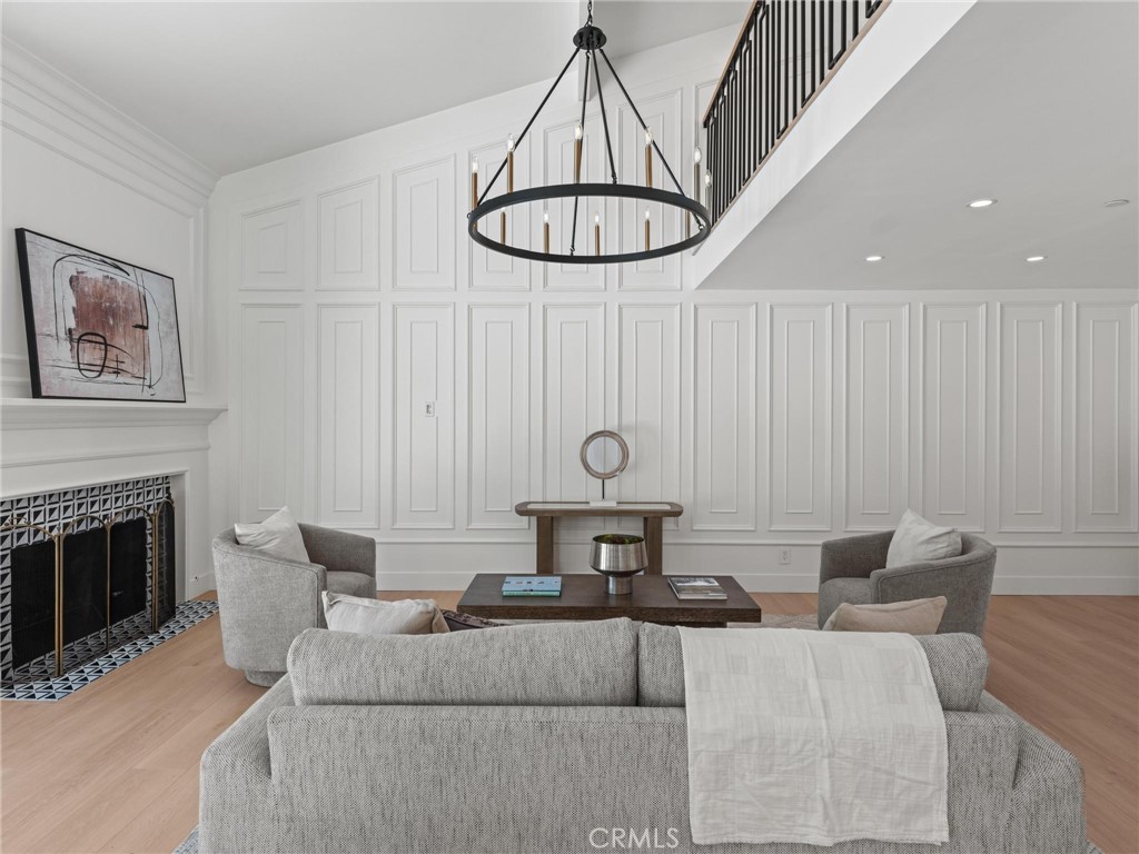 24 White Water Drive