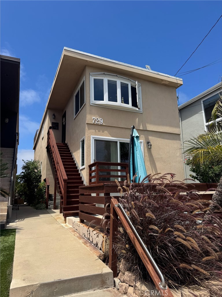 729 Longfellow Avenue