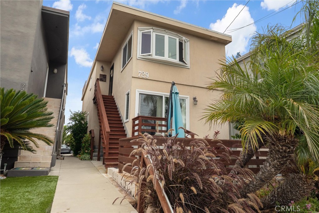 729 Longfellow Avenue