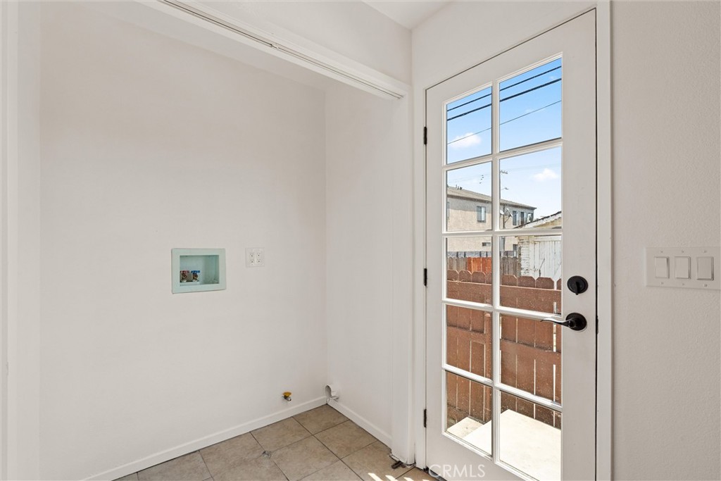623 W 18th Street