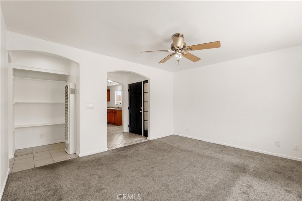 623 W 18th Street