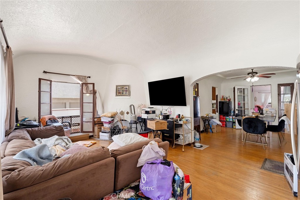 623 W 18th Street