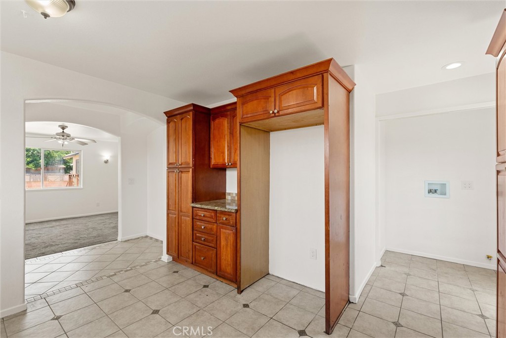 623 W 18th Street