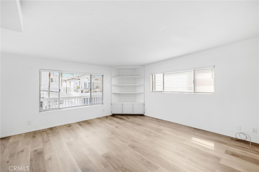 464 28th Street