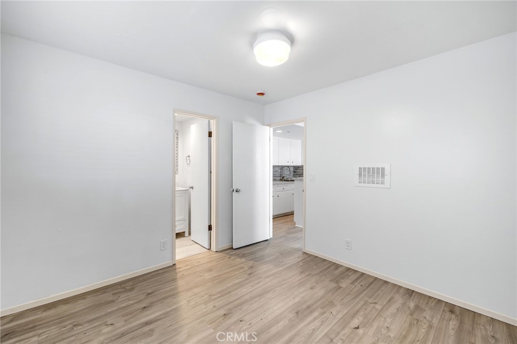 464 28th Street