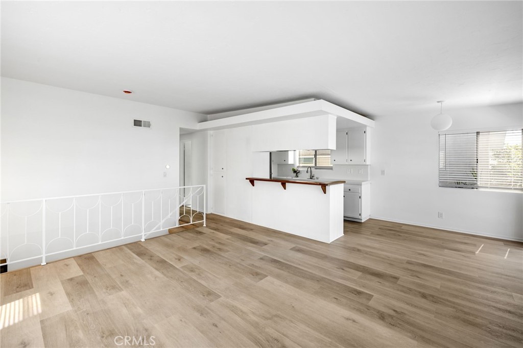 464 28th Street