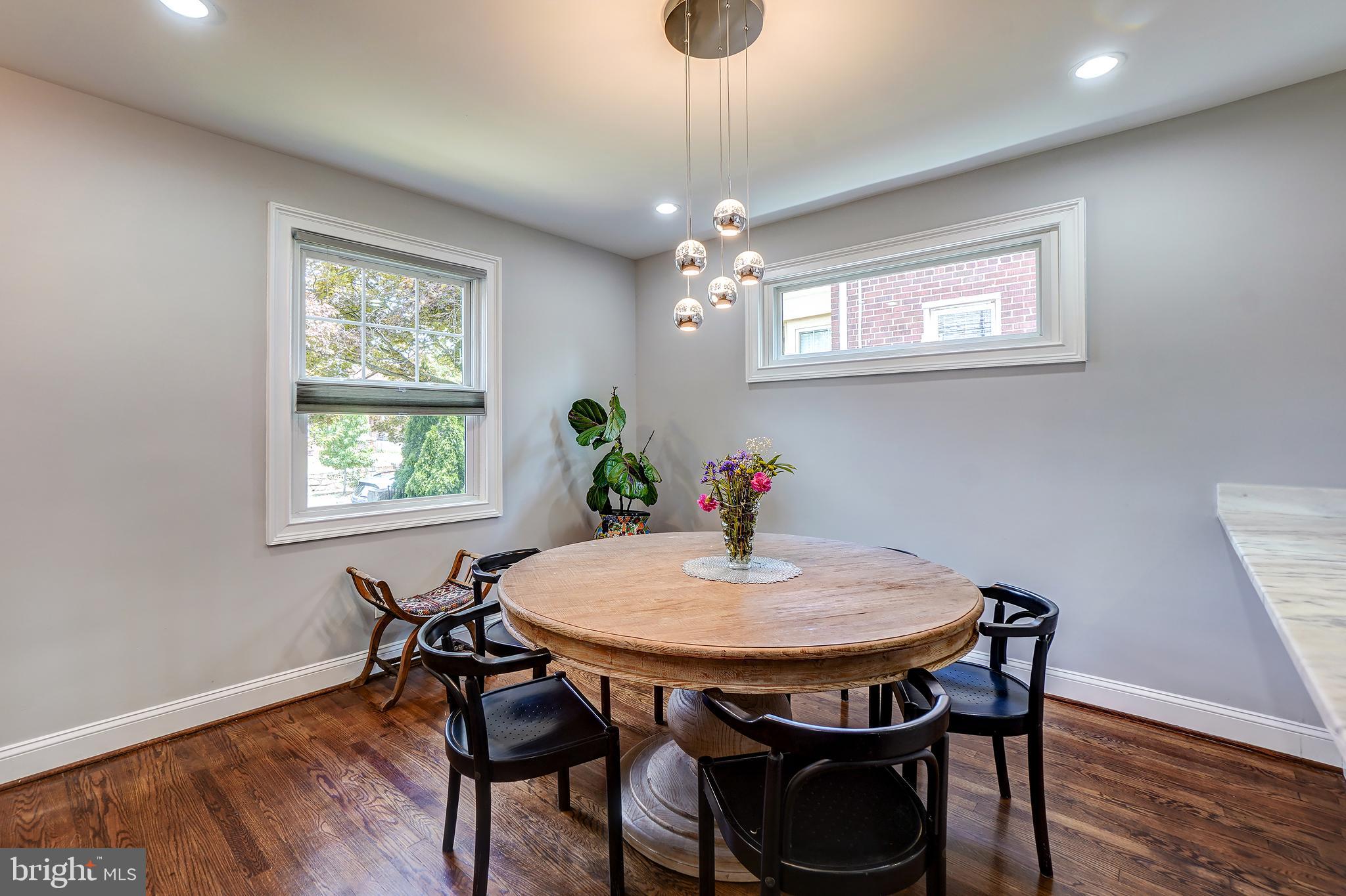 1216 Underwood St NW