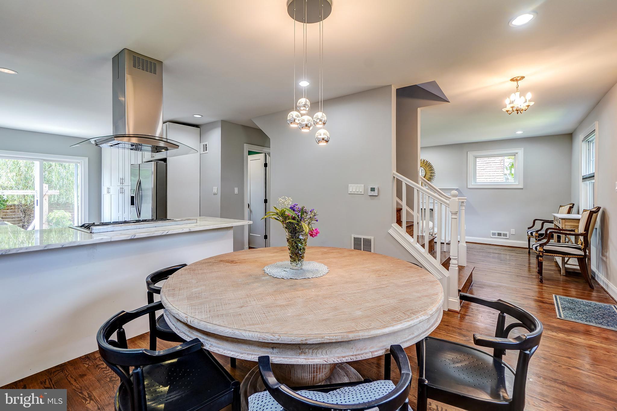 1216 Underwood St NW