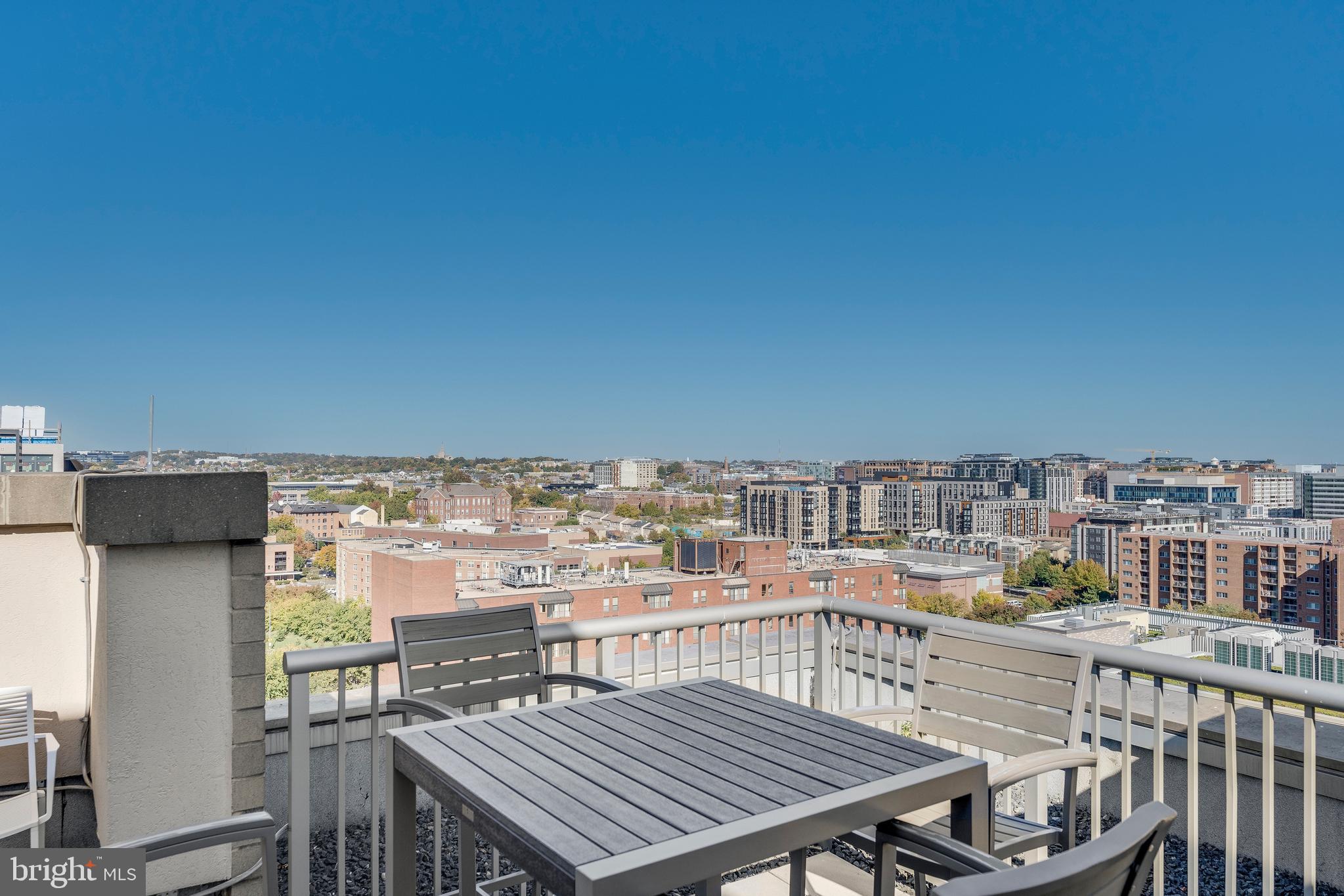 811 4th St NW #502