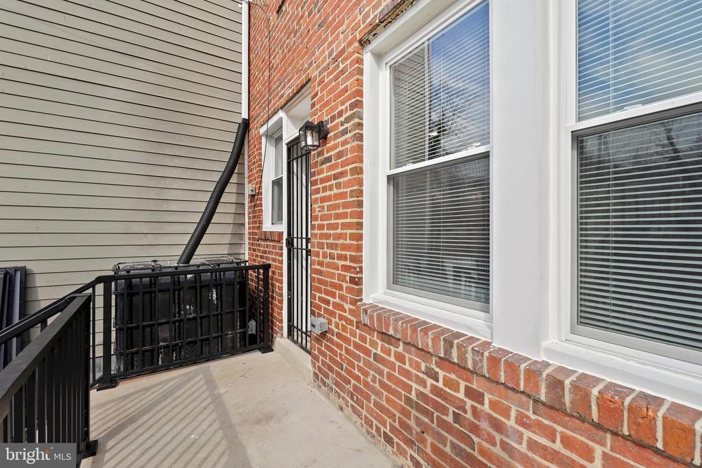 234 Gallatin St NW