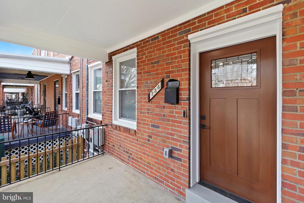 234 Gallatin St NW