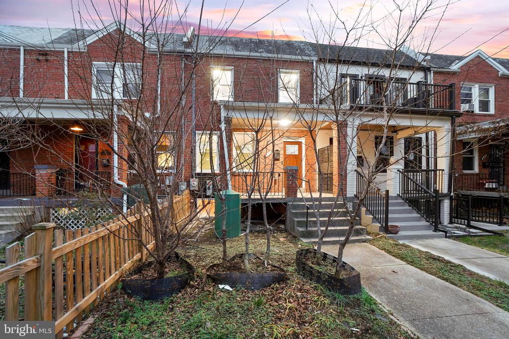 234 Gallatin St NW