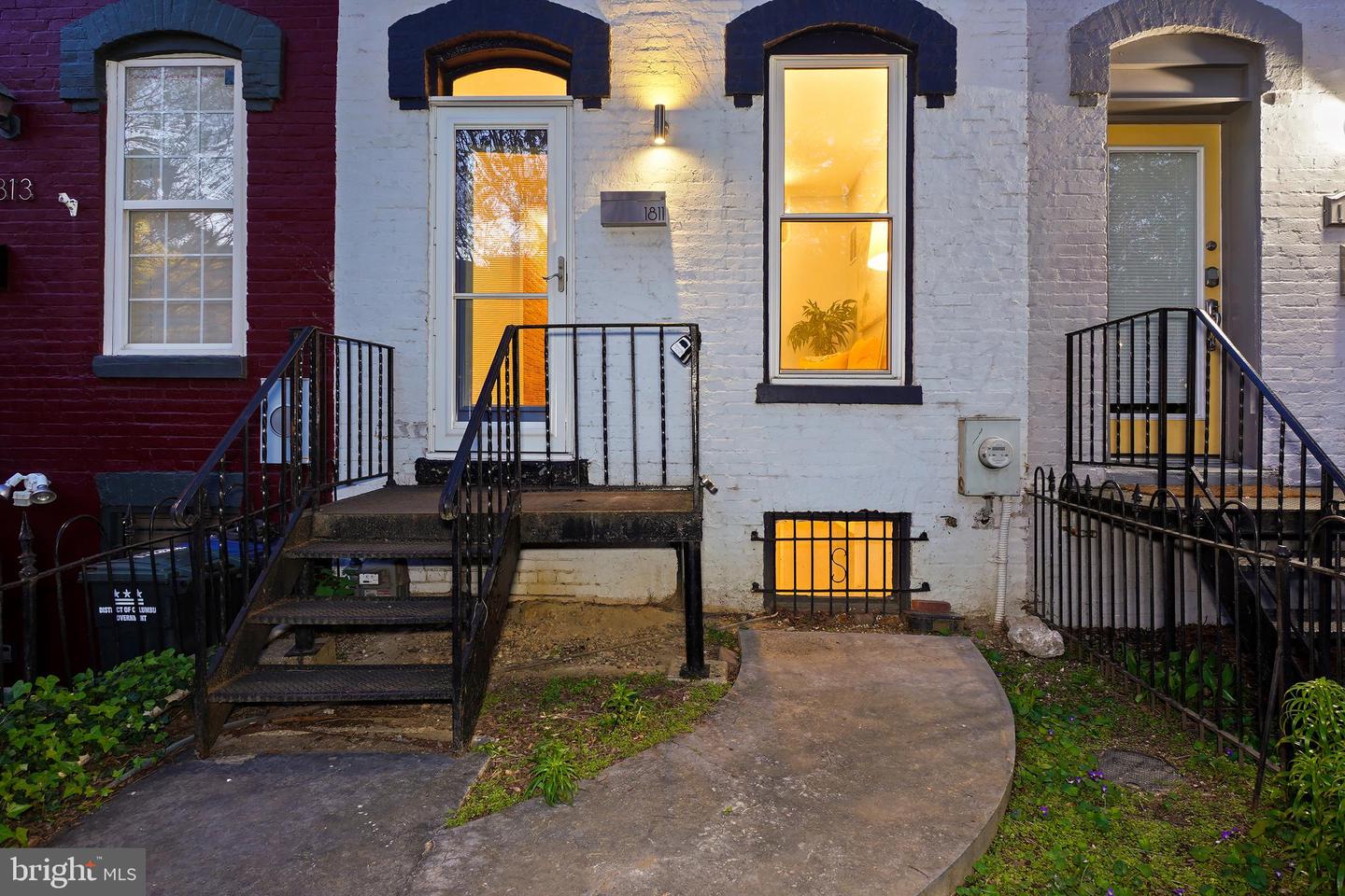 1811 6th St NW