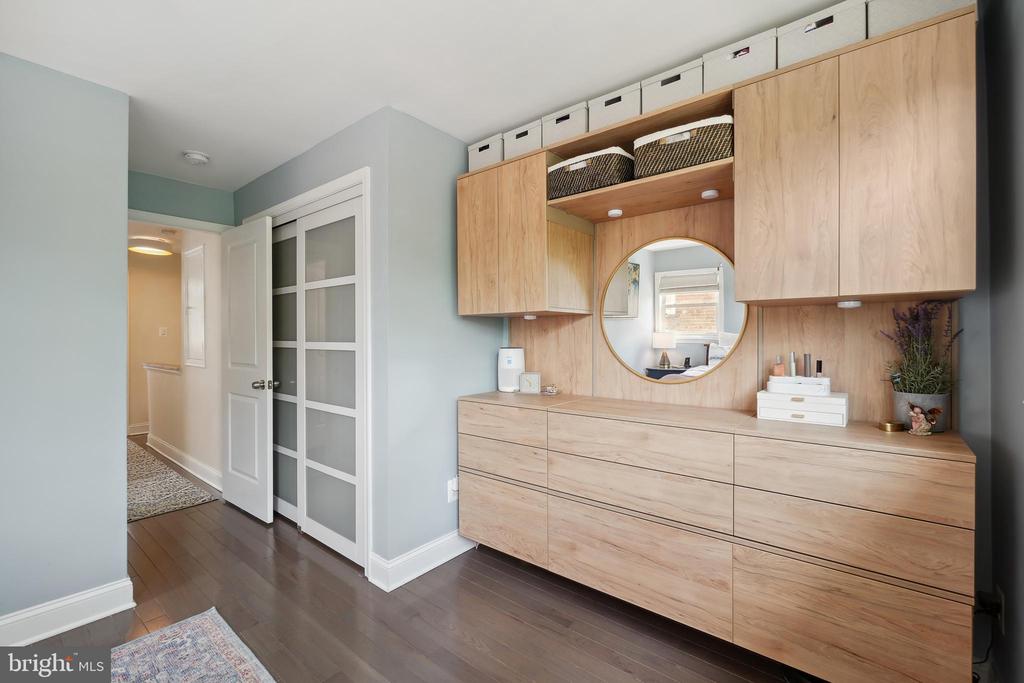13 Tuckerman St NW