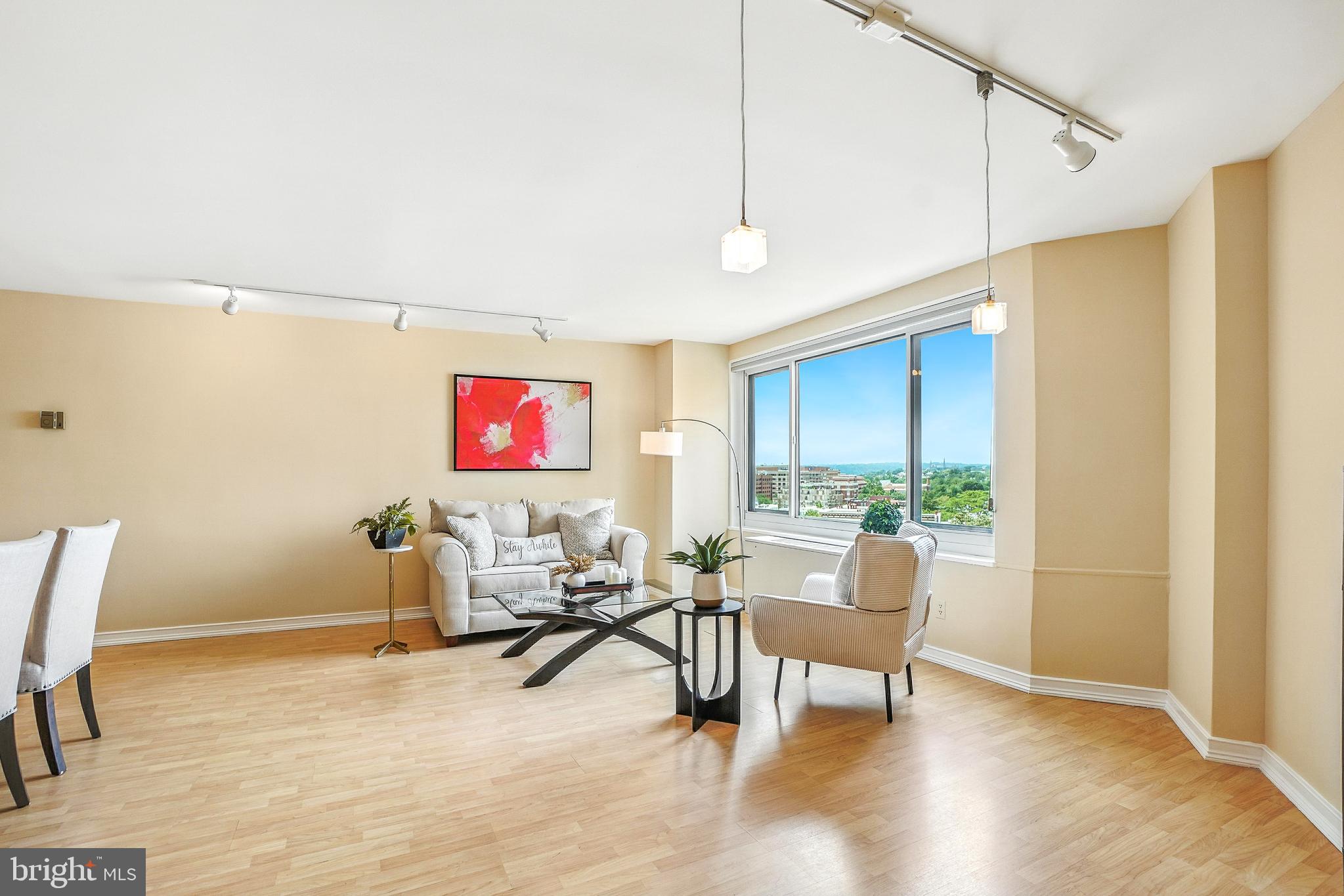 1330 New Hampshire Ave NW #818