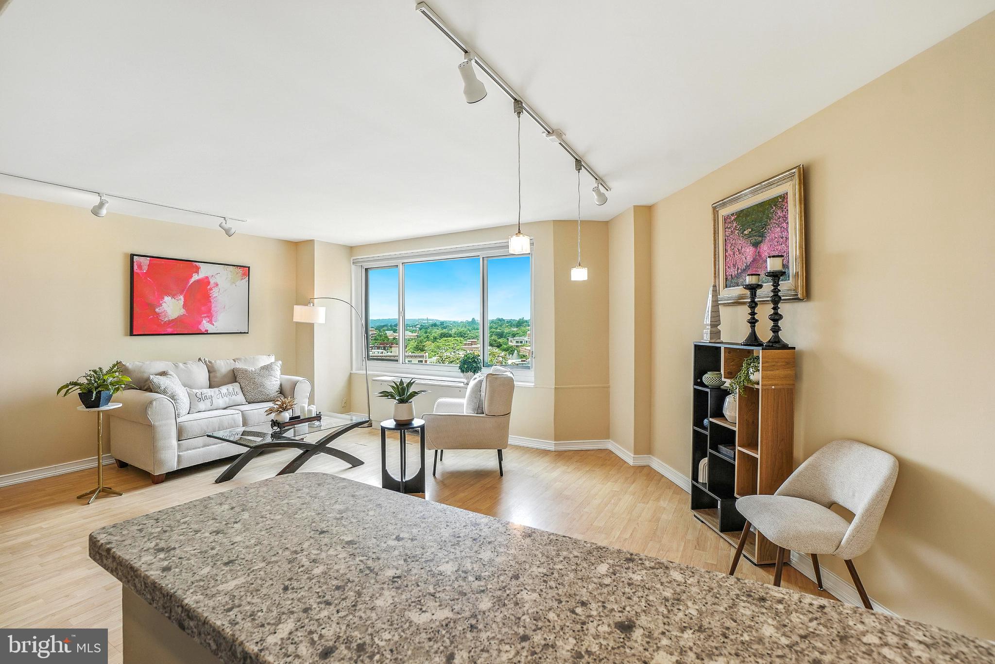 1330 New Hampshire Ave NW #818