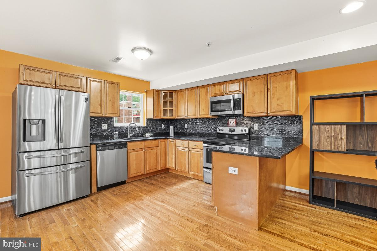 154 FORRESTER STREET SW