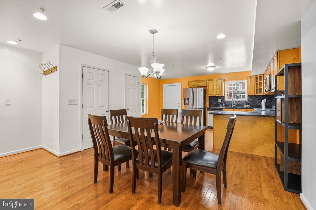 154 FORRESTER STREET SW