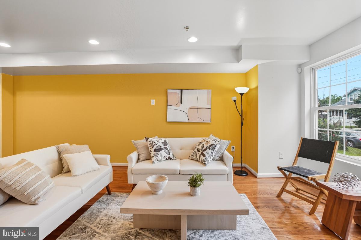 154 FORRESTER STREET SW