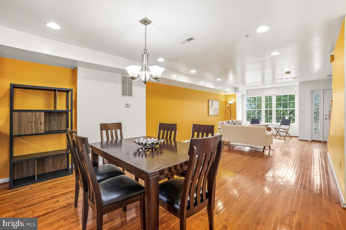 154 FORRESTER STREET SW