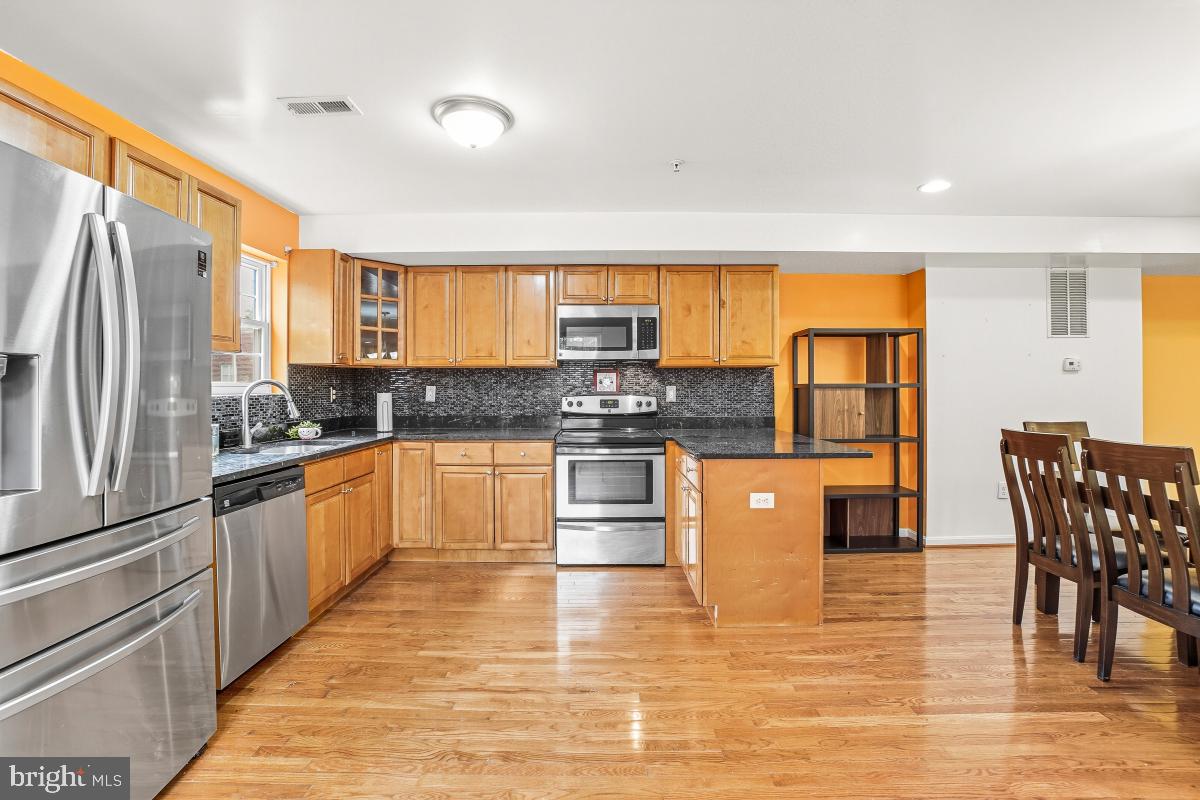 154 FORRESTER STREET SW