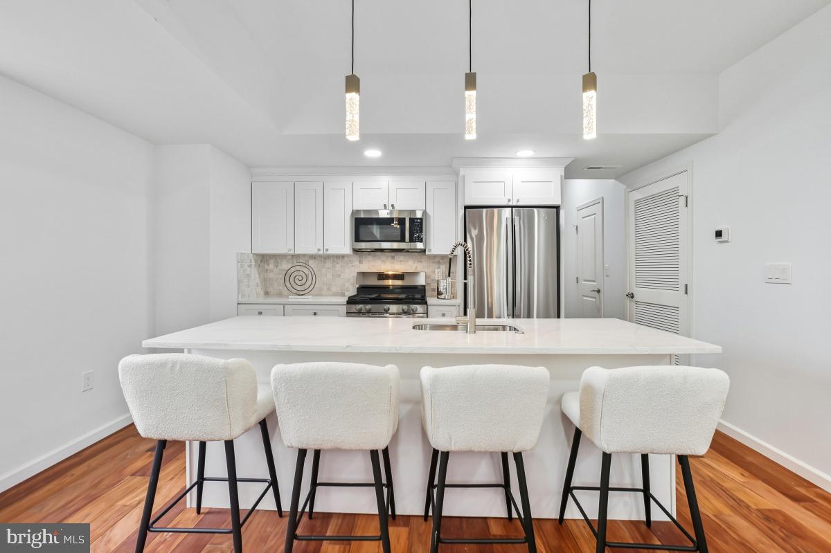 461 DELAFIELD PLACE NW