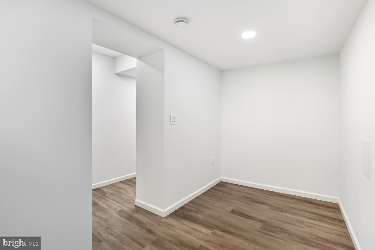 461 DELAFIELD PLACE NW